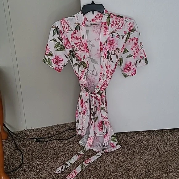 Show Me Your Mumu Garden of Blooms floral robe Like New O/S Brie Robe excellent - Picture 2 of 7
